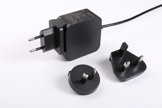 ABS PC 9V 3A 30W USB C पावर एडॉप्टर 5V 3A 12V 2A 15V 2A 20V 1.5A स्वनिर्धारित