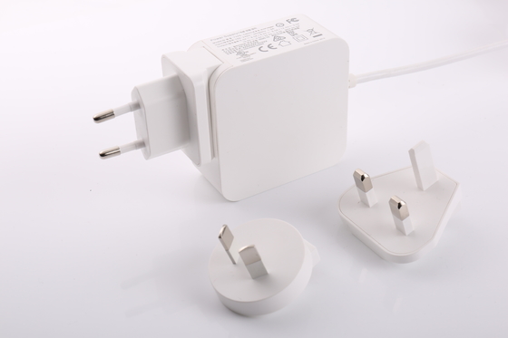 60W USB C यूनिवर्सल अडैप्टर 15V 20V 5V 12V USB पावर प्लग वॉल अडैप्टर